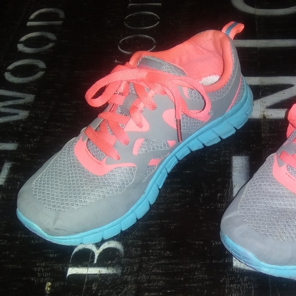 MAN MADE WOMENS PINK AND GREY DANSKIN NOW SHOES - Picture 2 of 8